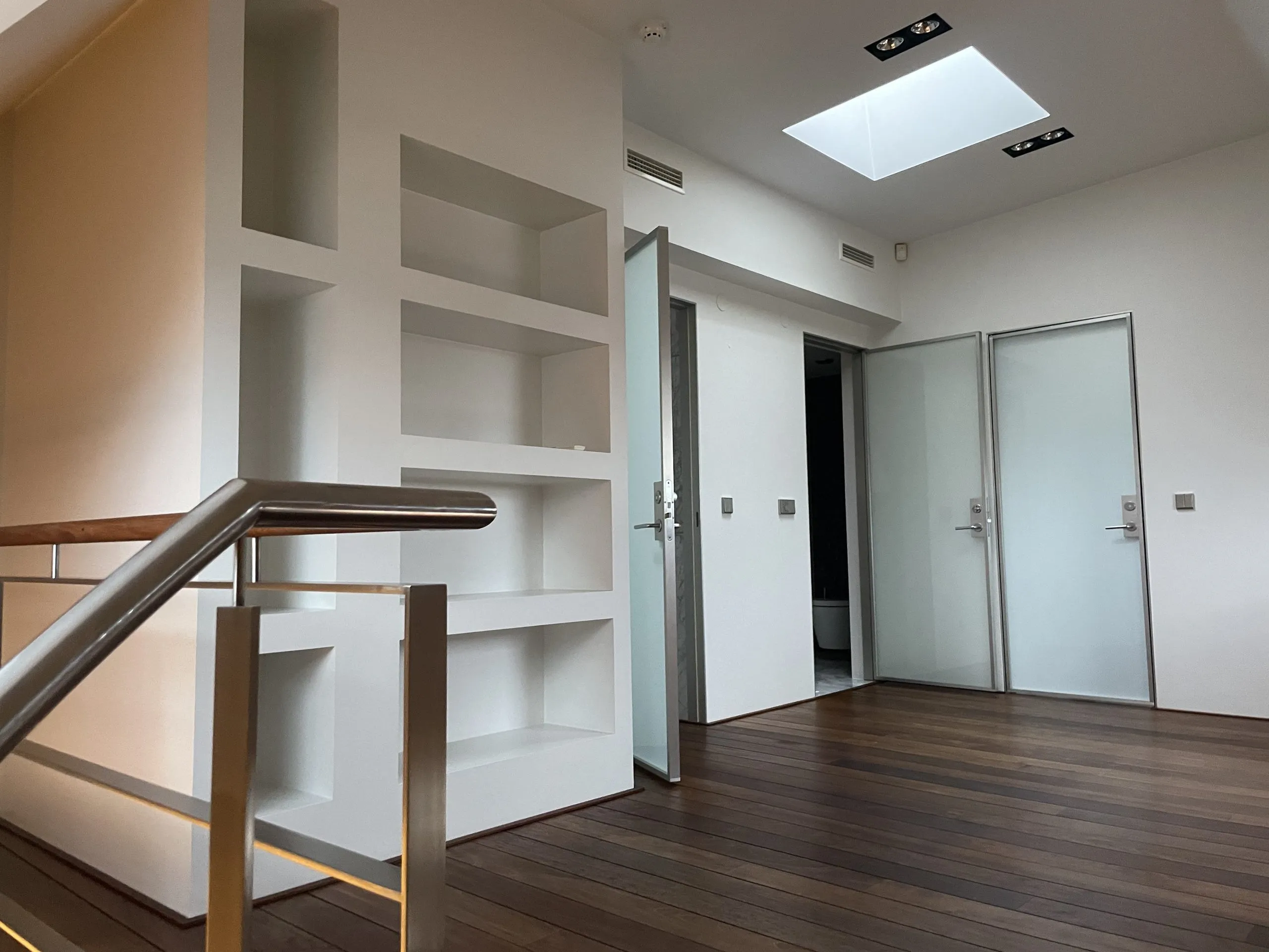 Raekoja penthouse, 7