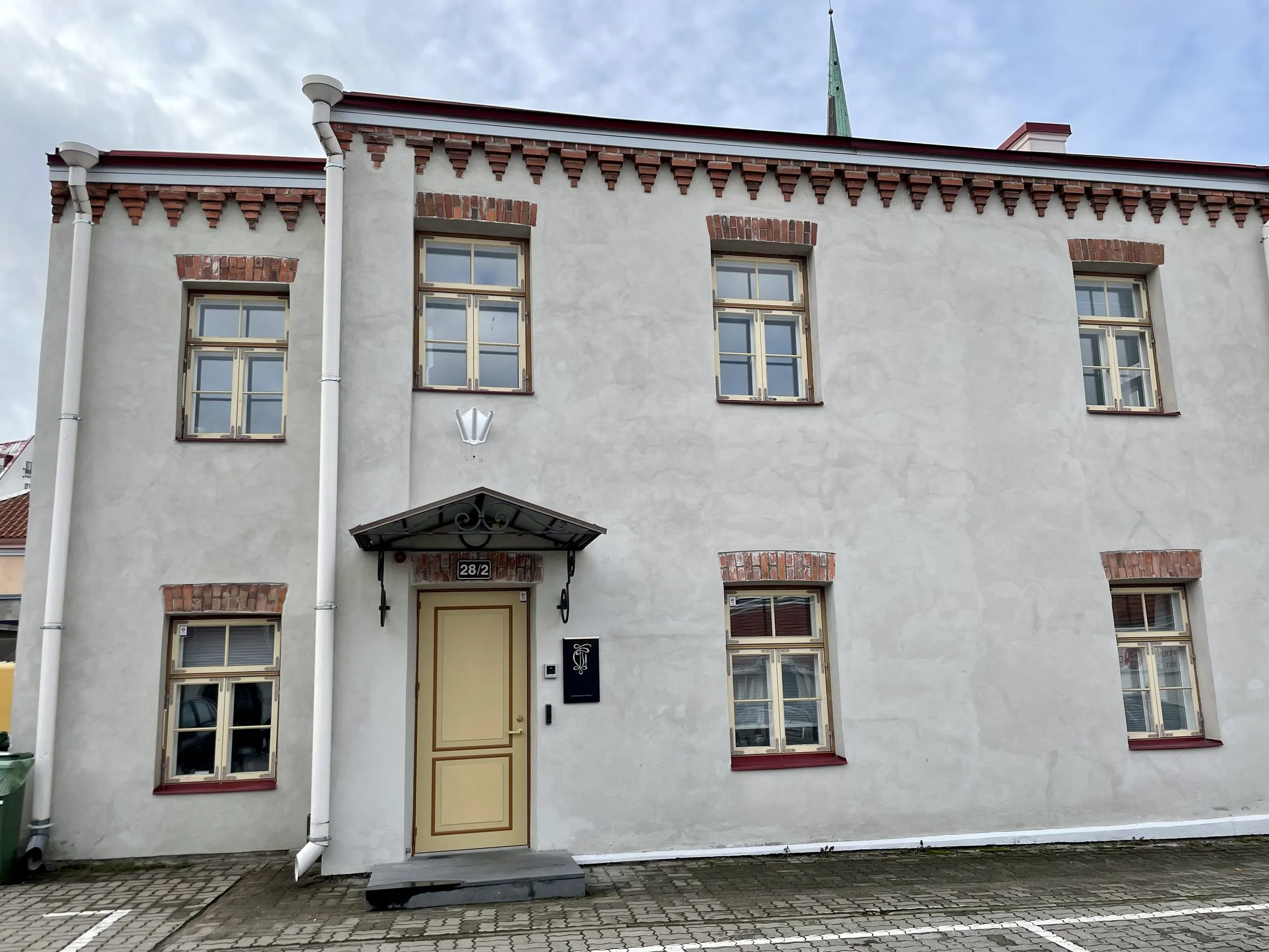 Korporatsiooni­hoone, 26