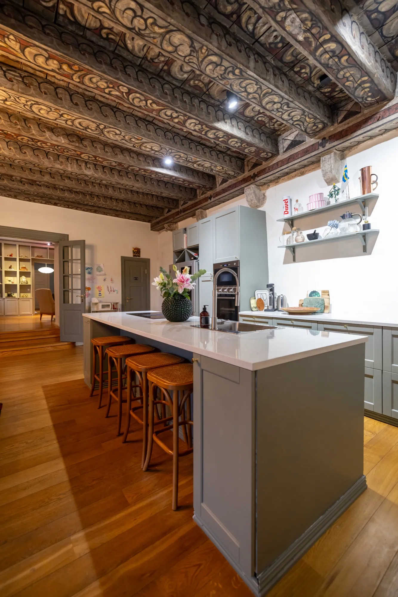 The Painted Ceilings, 4