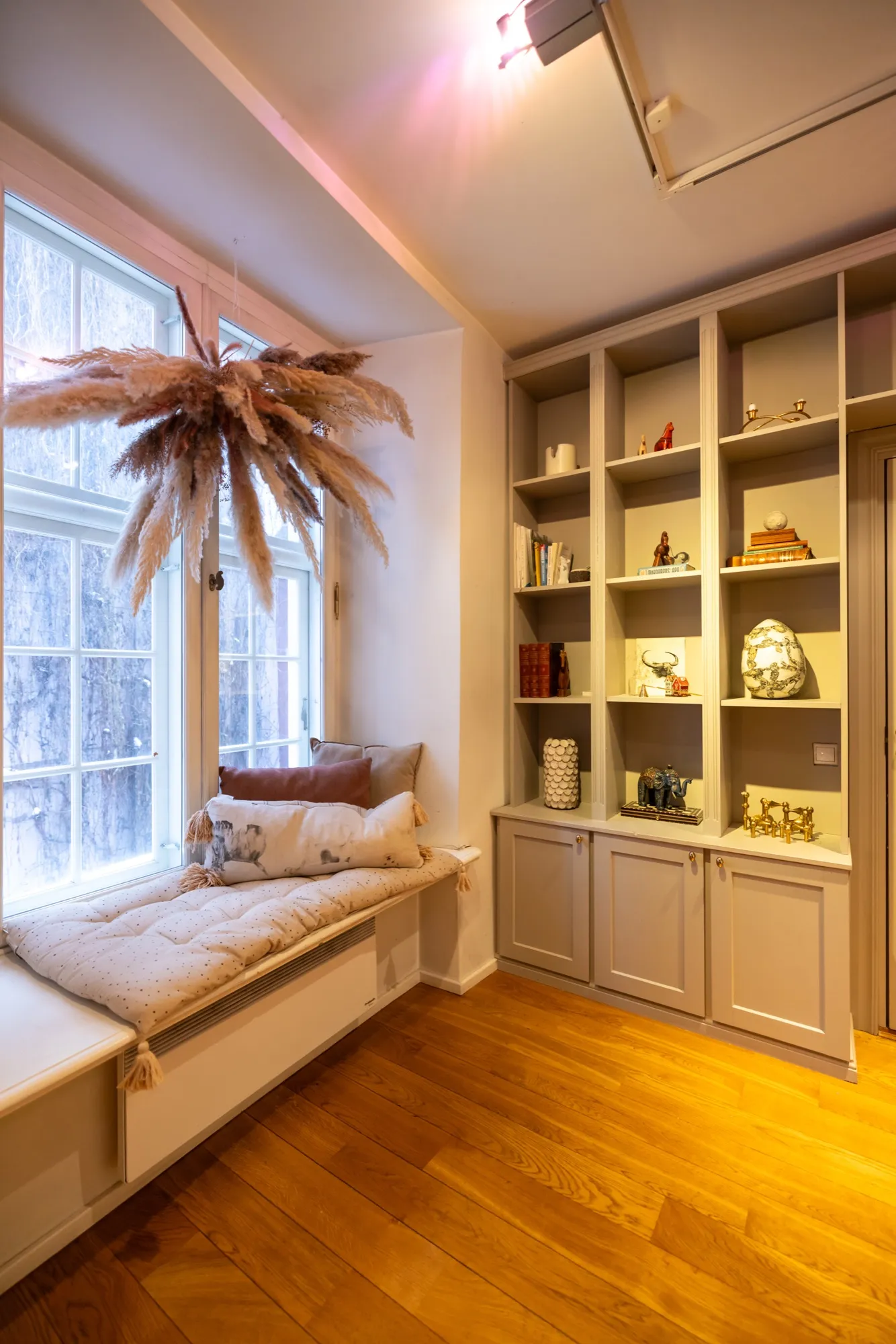 The Painted Ceilings, 14